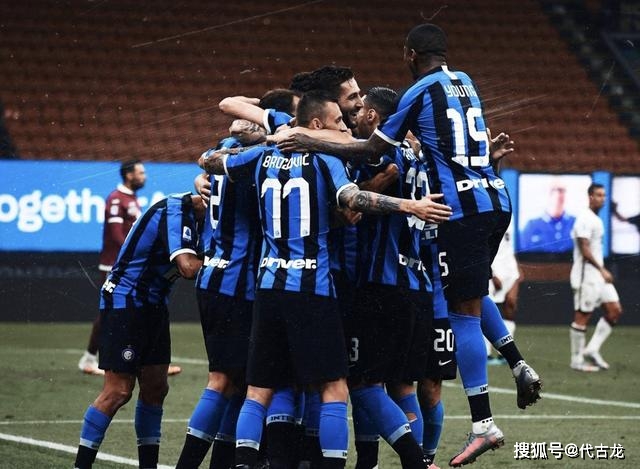  亚特兰大攻势如潮，客场横扫对手  